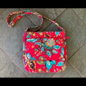 Vera Bradley Women’s Large Shoulder Bag !!!
